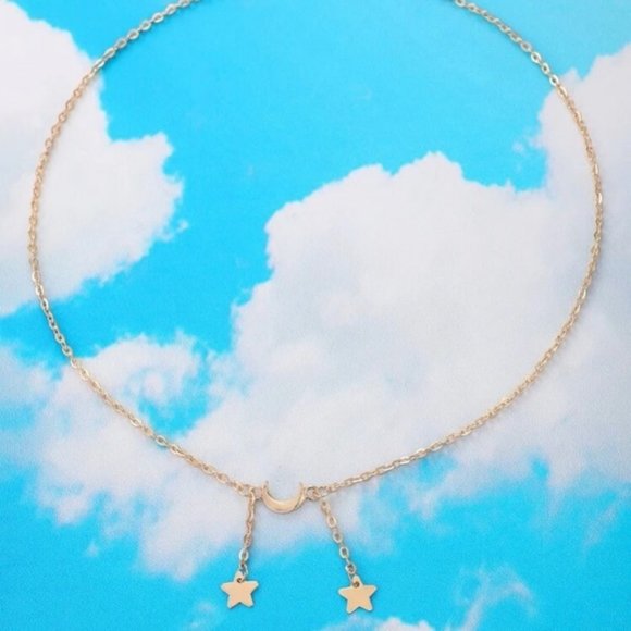 Moon 🌙 Artemis goddess necklace - Picture 4 of 8